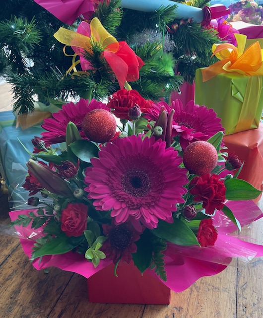 Christmas Posy Box - Image 4