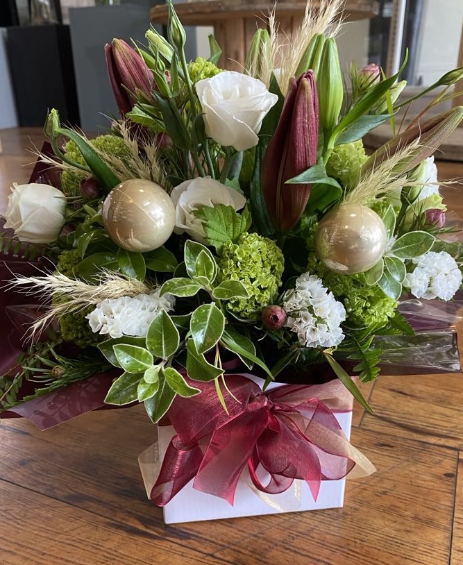 Christmas Posy Box - Image 5